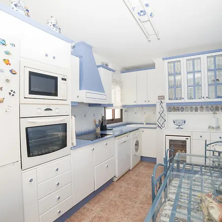 Appartement Apartamento Familiar A Metros De La Playa 5P Wifi By Lightbooking *